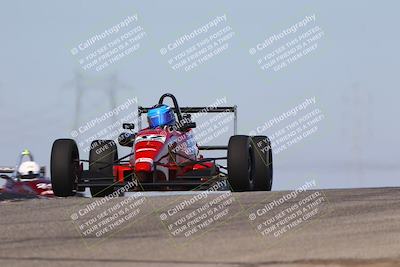 media/Oct-26-2025-CalClub SCCA (Sun) [[8ce1e69566]]/Group 3/Grapevine/